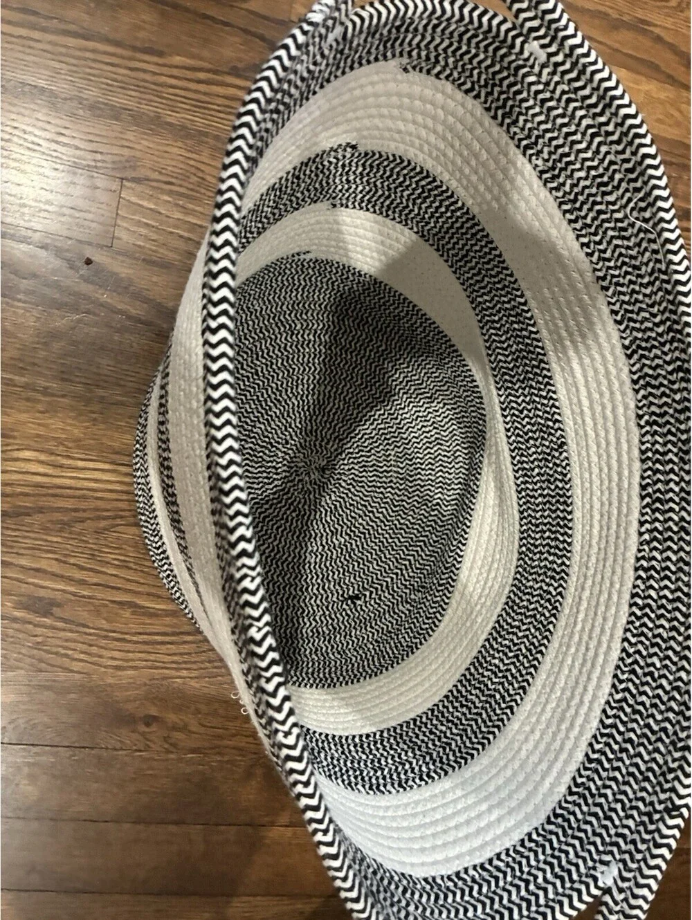 Woven Cotton Rope Storage Basket Black White Chevron Stripe Handle Oval ~18